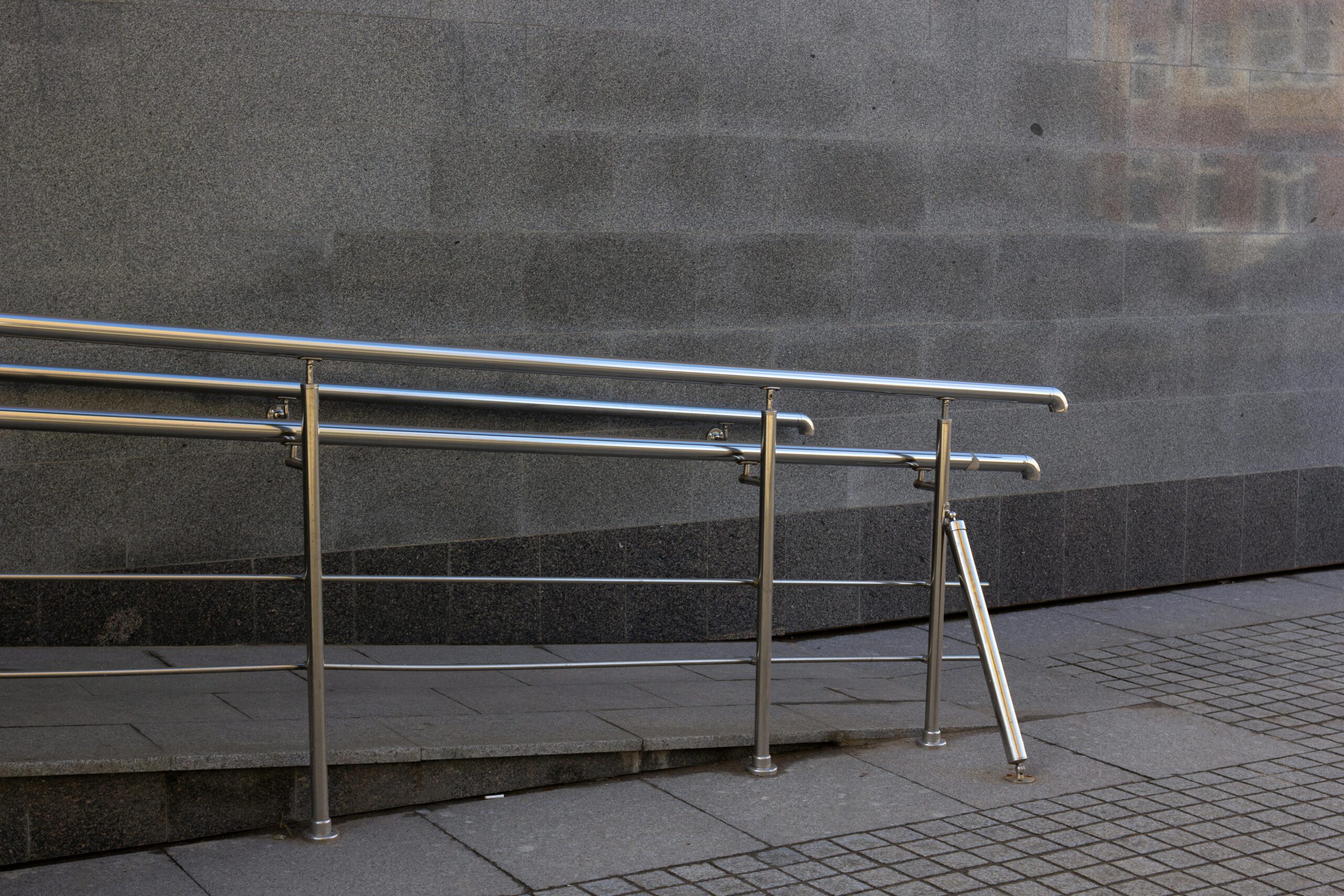 An urban accessibility ramp.